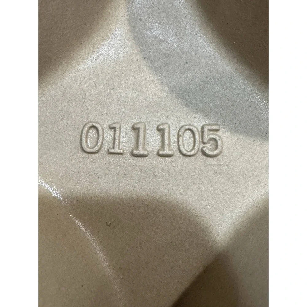 Pampered Chef 6 Cup Muffin Cupcake Stoneware Pan Family Heritage Collection